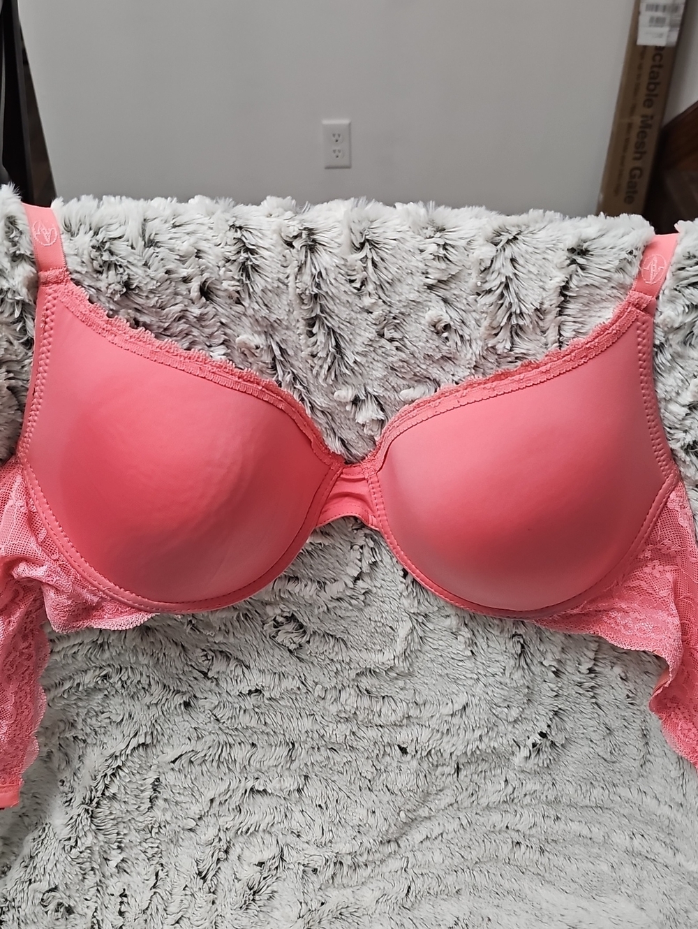 Adrienne Vittadini Coral Pink Lace-Trim Underwire T-Shirt Bra